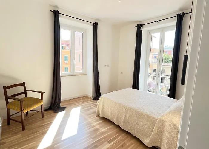 Nichome New Quiet Apartamento