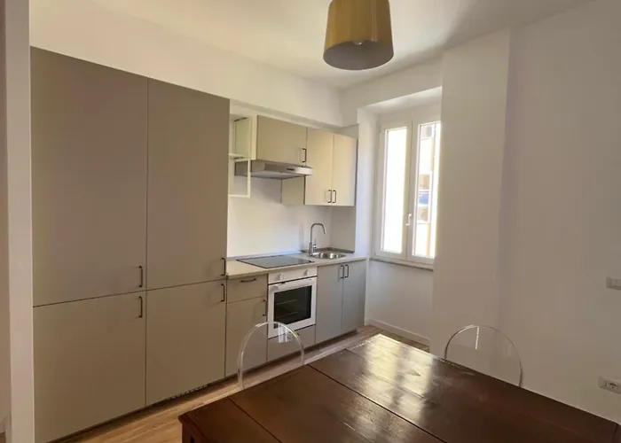 Nichome New Quiet Apartamento