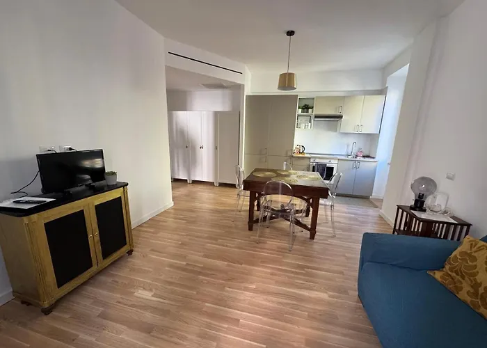 Nichome New Quiet Apartamento